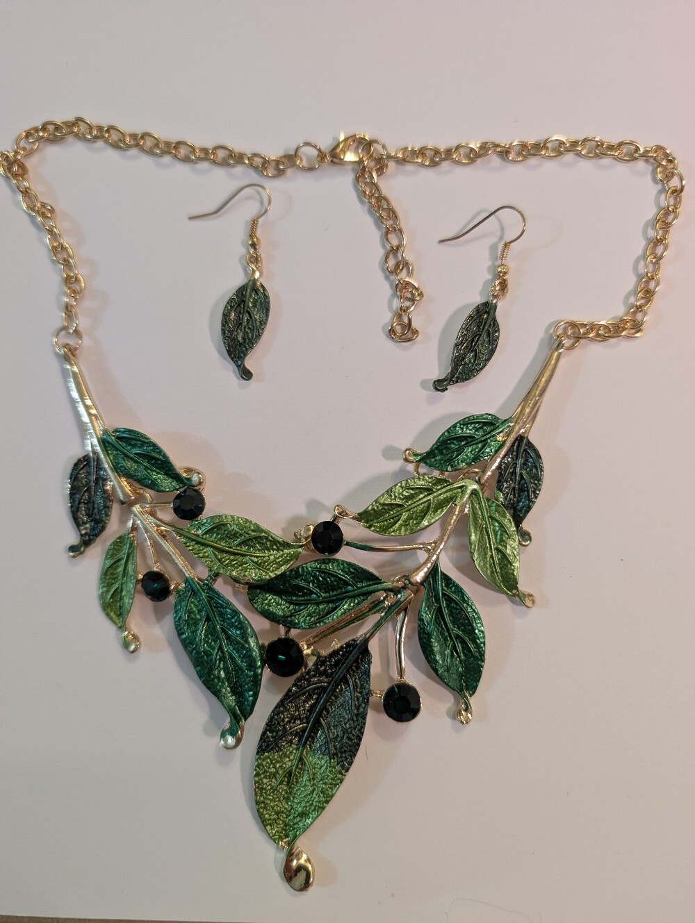 Bohemian Enamel Green Leaf Bib Necklace & Dangle Earring Set